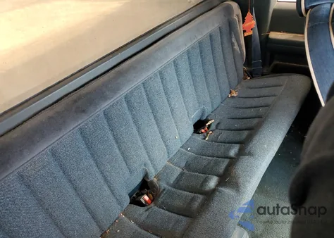 1989 GMC Sierra C3500 z USA, uszkodzony, nr VIN 2GTHC39K3K1532298